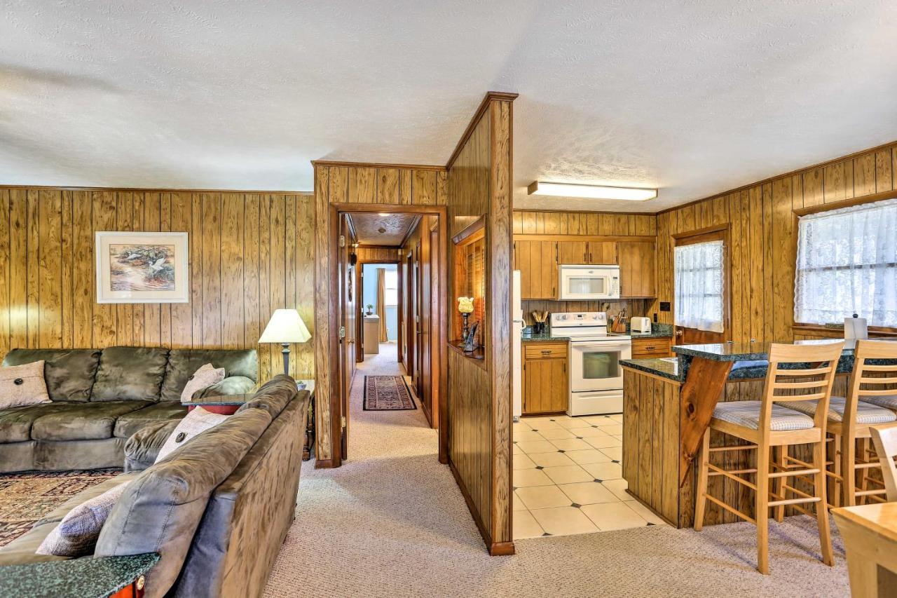 Lake Waccamaw Home With Fenced Yard And Shared Pier! Eksteriør bilde