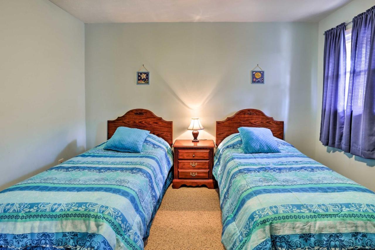 Lake Waccamaw Home With Fenced Yard And Shared Pier! Eksteriør bilde