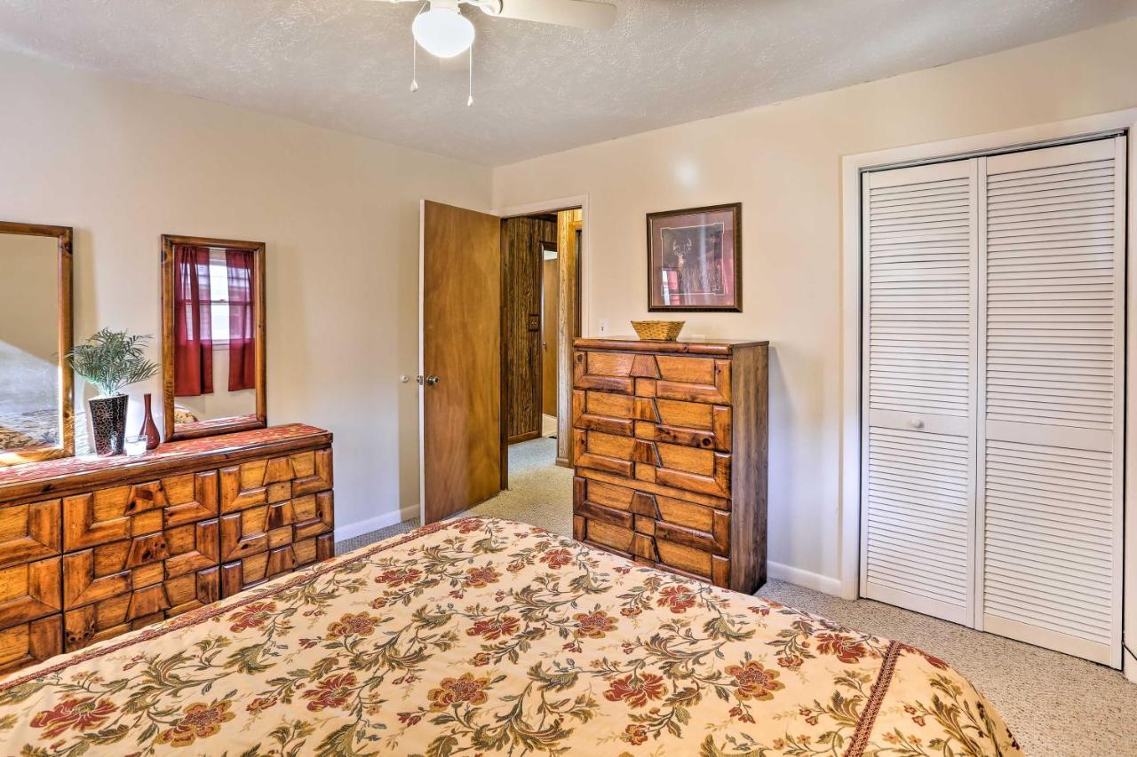 Lake Waccamaw Home With Fenced Yard And Shared Pier! Eksteriør bilde